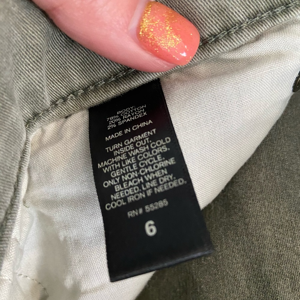 Jeans - Picture 4 of 4